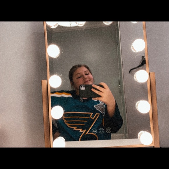 Meet your Posher, Maya - Picture 1 of 1